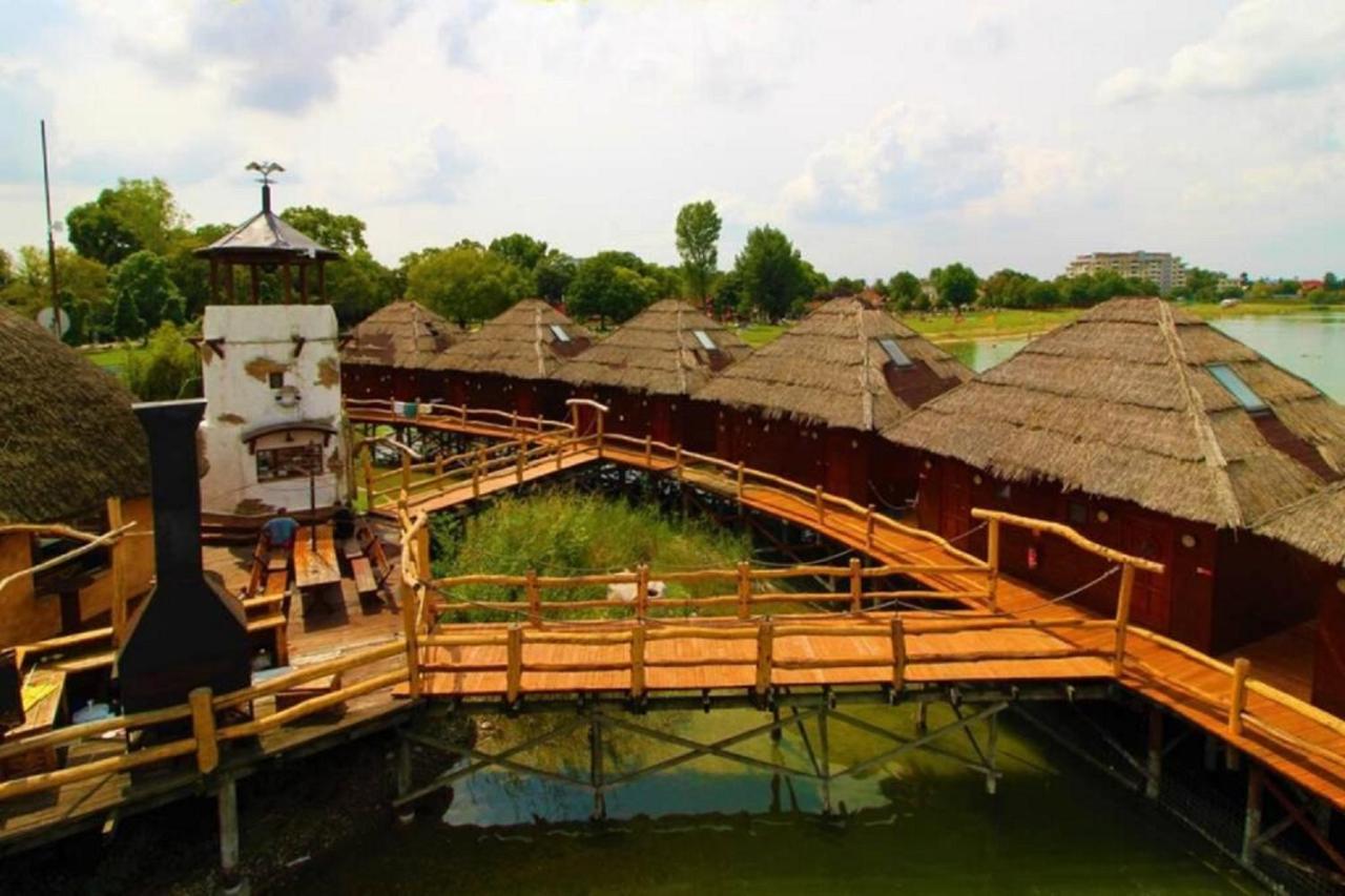 Overwater Cottage - Slovak Tahiti, 塞内奇 外观 照片